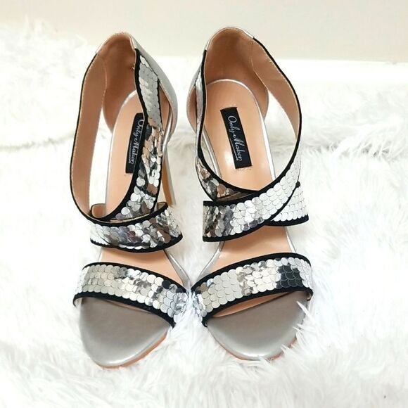 New ONLY MAKER Silver Sequins Heels size 7 - Picture 1 of 10